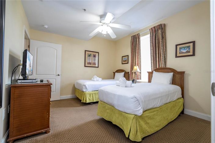 Image No.15-2 Bed Property for sale