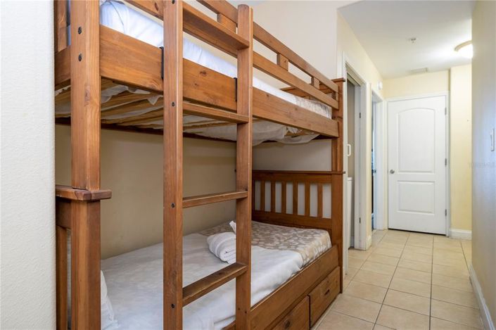 Image No.9-2 Bed Property for sale