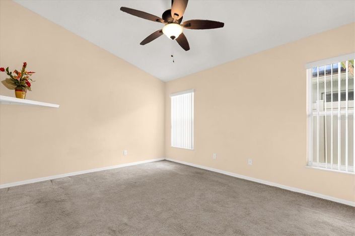 Image No.15-4 Bed Property for sale