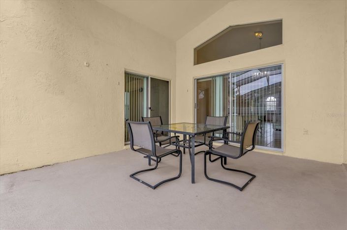 Image No.24-4 Bed Property for sale