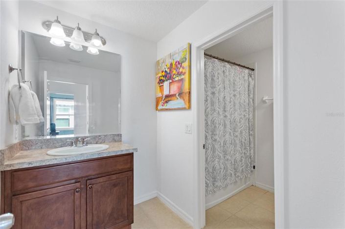 Image No.18-4 Bed Townhouse for sale