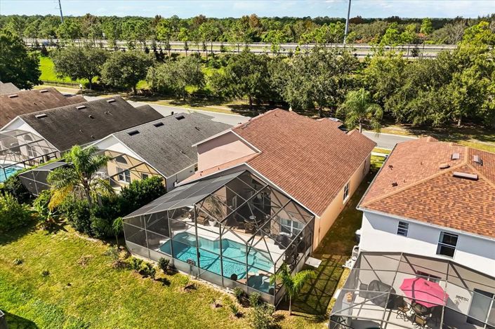 Image No.22-6 Bed Property for sale