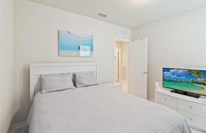 Image No.21-4 Bed Property for sale