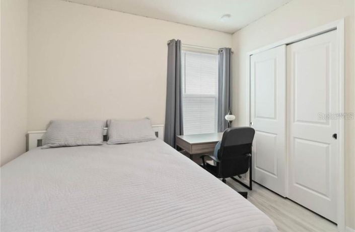 Image No.23-4 Bed Property for sale