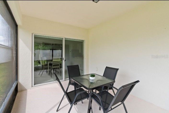 Image No.28-4 Bed Property for sale