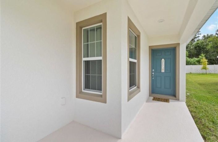 Image No.4-4 Bed Property for sale