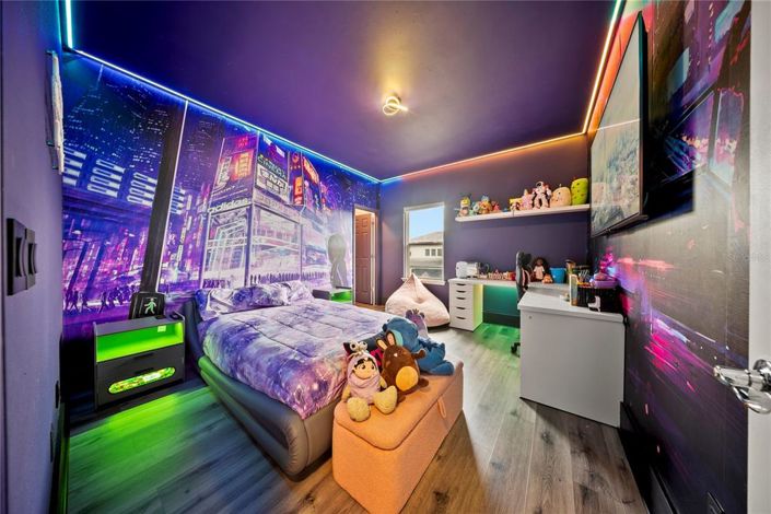 Image No.33-5 Bed Property for sale