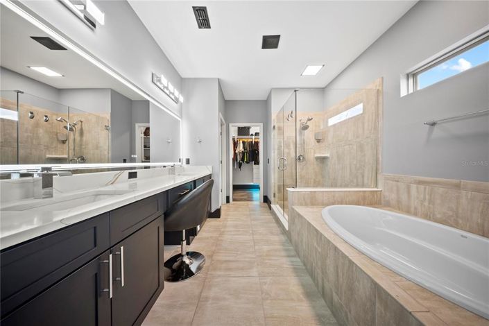 Image No.36-5 Bed Property for sale