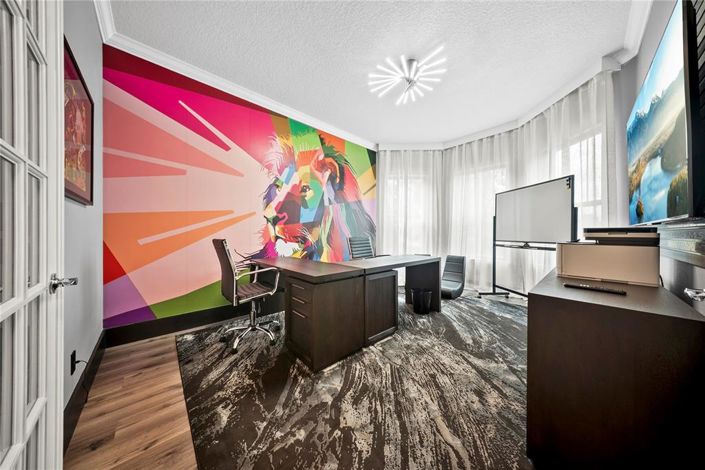 Image No.5-5 Bed Property for sale