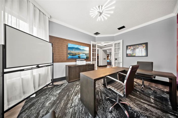 Image No.6-5 Bed Property for sale