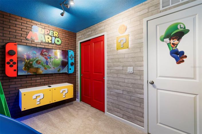 Image No.29-6 Bed Townhouse for sale