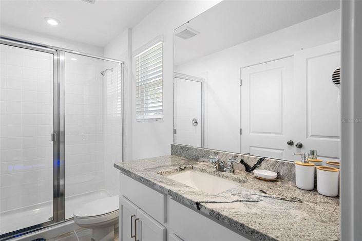 Image No.32-6 Bed Townhouse for sale