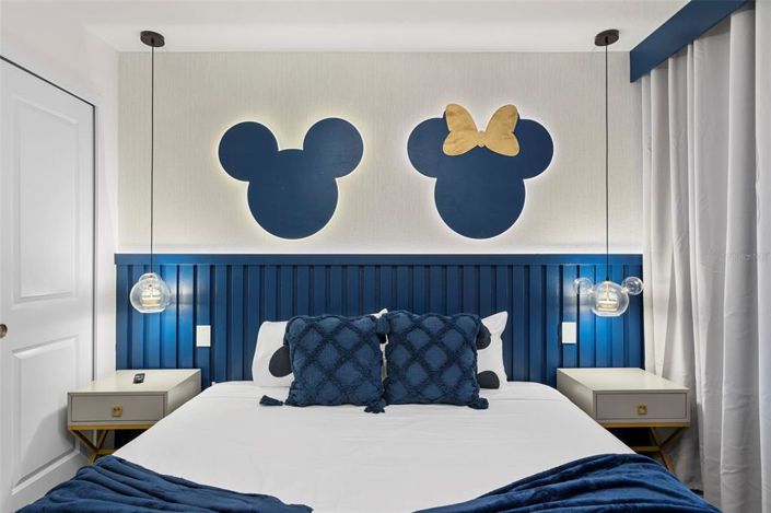 Image No.37-6 Bed Townhouse for sale