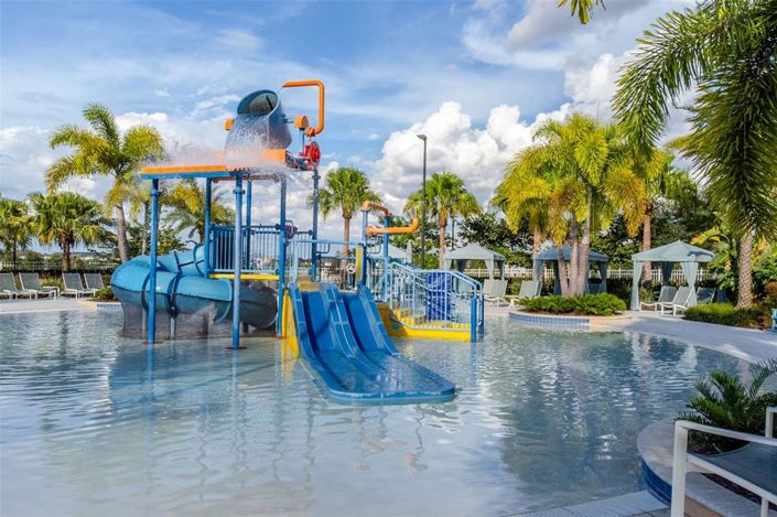 Image No.43-6 Bed Townhouse for sale