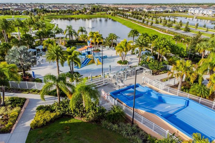 Image No.44-6 Bed Townhouse for sale