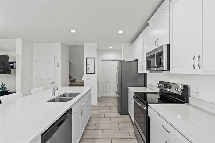 Image No.2-4 Bed Townhouse for sale