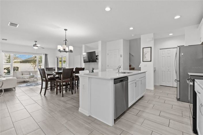 Image No.5-4 Bed Townhouse for sale