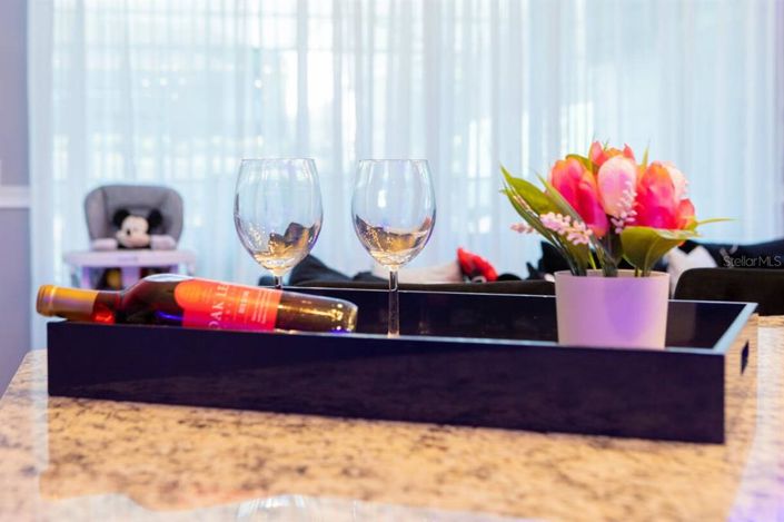 Image No.24-5 Bed Townhouse for sale