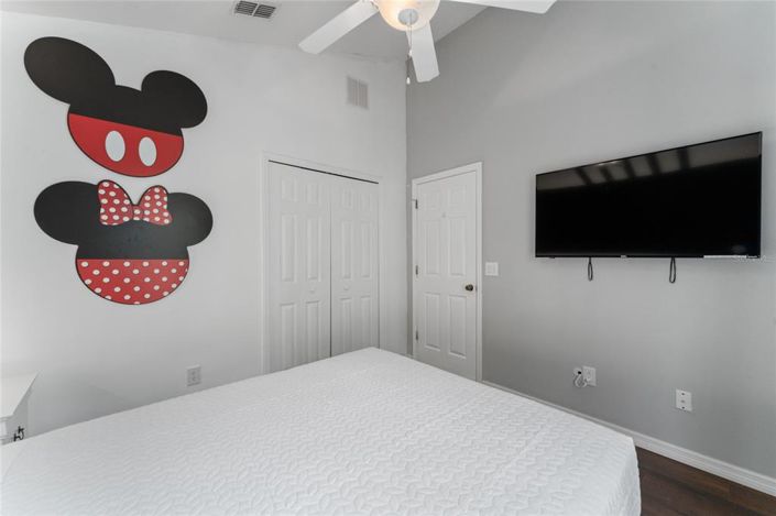 Image No.19-4 Bed Property for sale