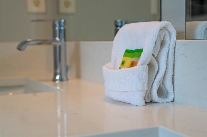 Image No.32-4 Bed Property for sale