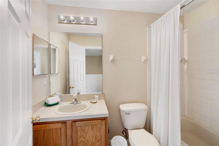 Image No.16-3 Bed Townhouse for sale