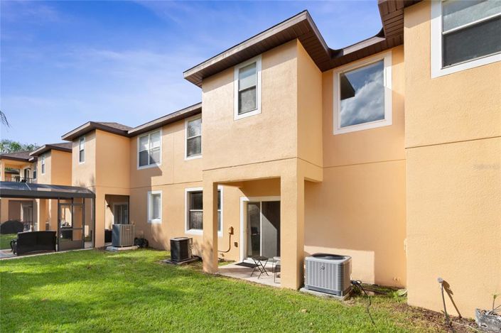 Image No.18-3 Bed Townhouse for sale