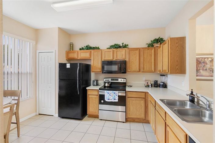 Image No.3-3 Bed Townhouse for sale