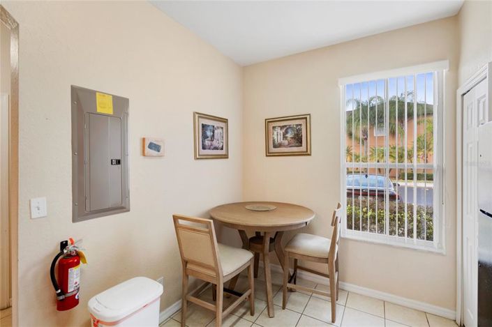 Image No.4-3 Bed Townhouse for sale