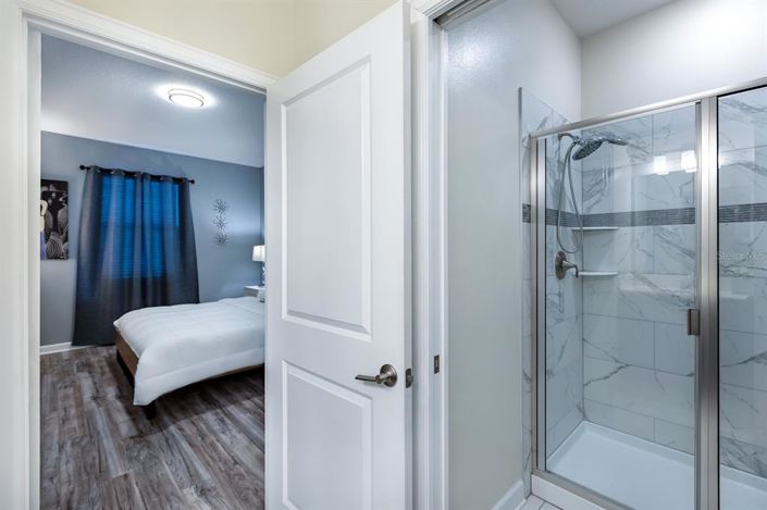 Image No.19-6 Bed Property for sale