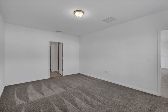 Image No.26-4 Bed Property for sale