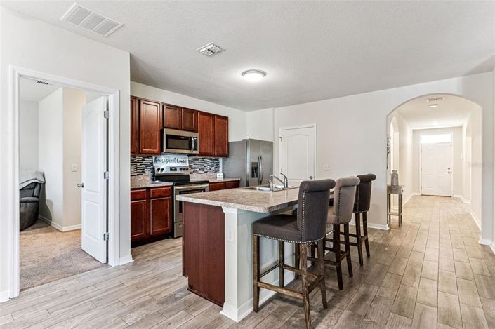 Image No.7-3 Bed Property for sale