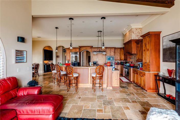 Image No.20-4 Bed Property for sale