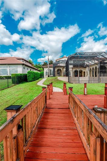 Image No.26-4 Bed Property for sale