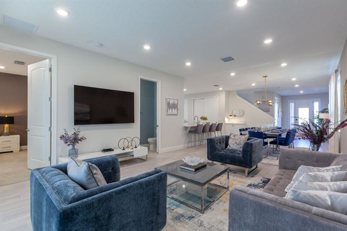 Image No.11-6 Bed Property for sale