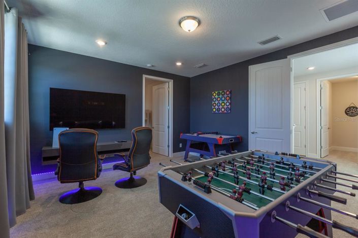 Image No.13-6 Bed Property for sale