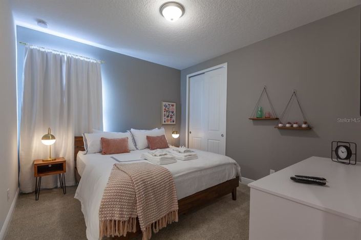 Image No.31-6 Bed Property for sale