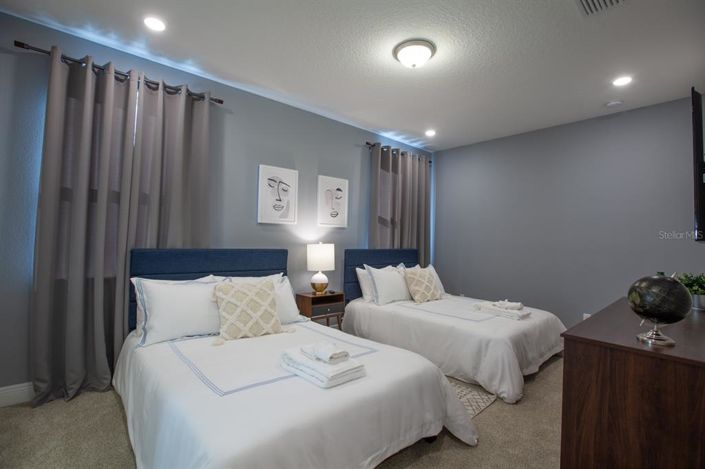 Image No.36-6 Bed Property for sale