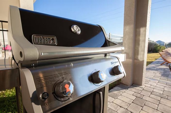 Image No.45-6 Bed Property for sale