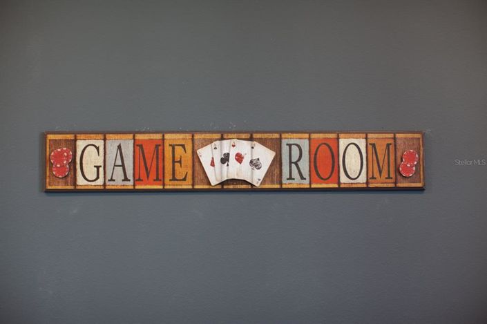 Image No.51-6 Bed Property for sale