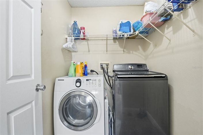 Image No.35-5 Bed Property for sale