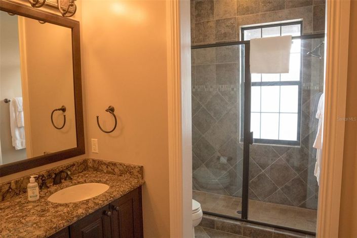 Image No.17-4 Bed Property for sale