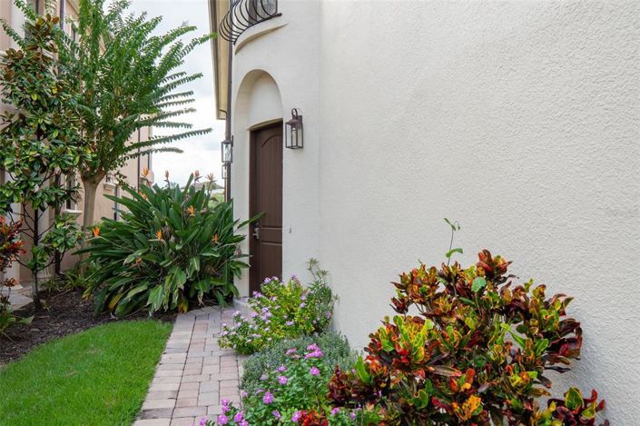 Image No.3-4 Bed Property for sale