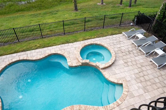 Image No.32-4 Bed Property for sale