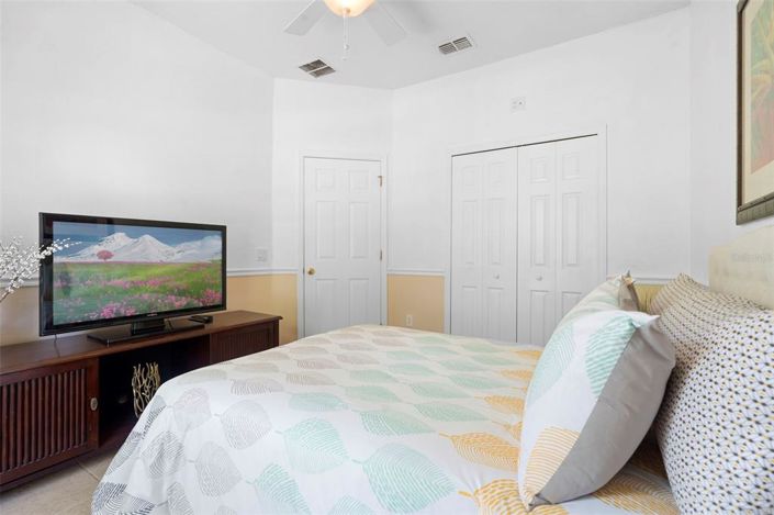 Image No.30-4 Bed Property for sale