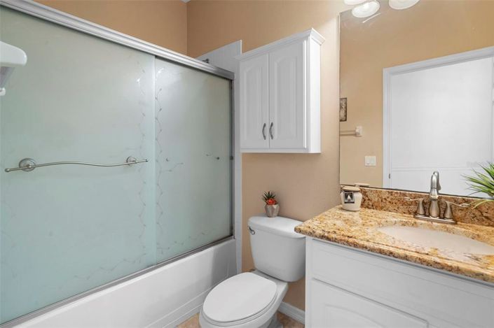 Image No.32-4 Bed Property for sale