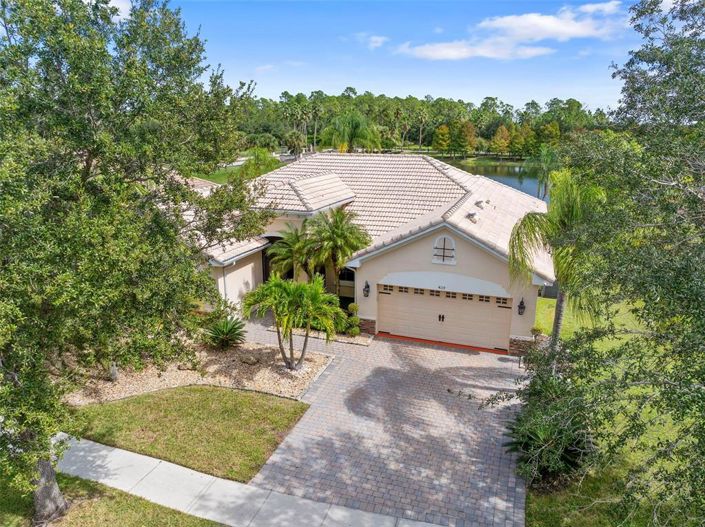 Image No.5-4 Bed Property for sale