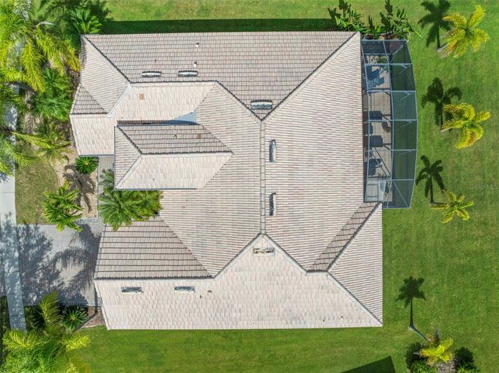 Image No.55-4 Bed Property for sale