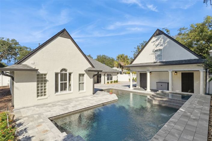 Image No.28-4 Bed Property for sale