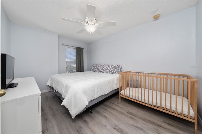 Image No.20-5 Bed Property for sale