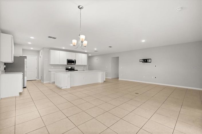 Image No.15-4 Bed Property for sale